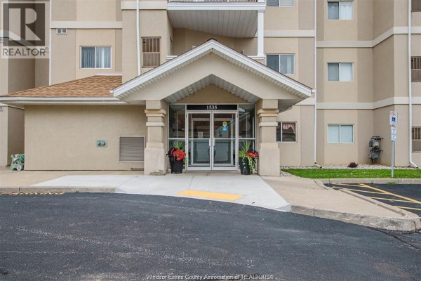 1535 Grand Marais Road West Unit# 305, Windsor, ON N9E4W2 Photo 2