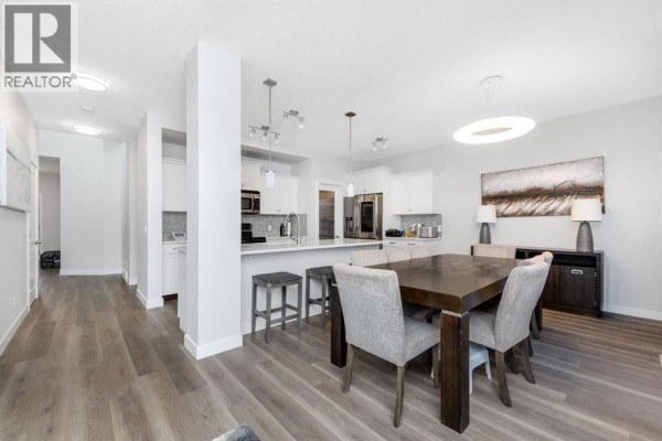 Kitchen - 1536 93 Street Sw, Calgary, AB T3H0G8 Photo 3