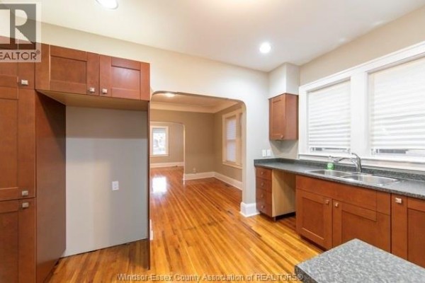 Dining room - 1536 Parent Avenue Unit# Main, Windsor, ON N8X4J7 Photo 5