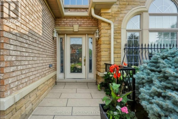 1536 Pinery Crescent, Oakville, ON, photo 3