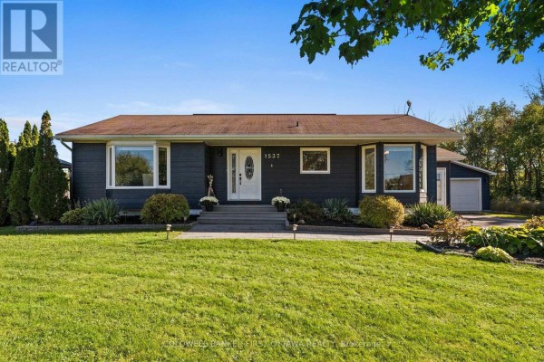 1537 John Quinn Road, Ottawa, ON K4P1J7 Photo 2