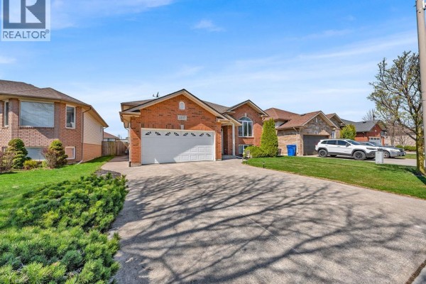 Recreation room - 1537 Morningstar, Windsor, ON N8P1R1 Photo 2