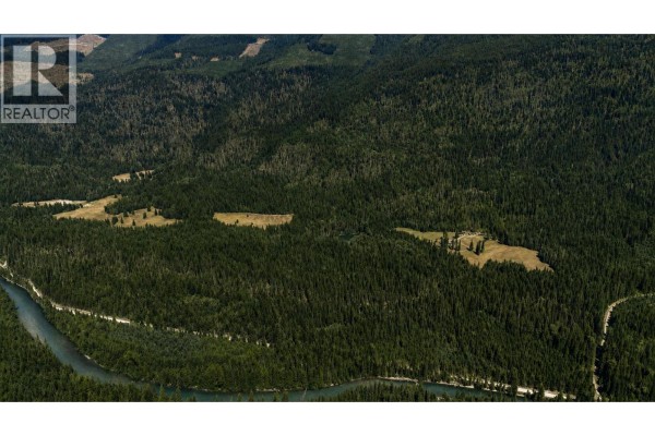 4pc Bathroom - 15370 Highway 31 Highway, Poplar Creek, BC V0G1N0 Photo 4