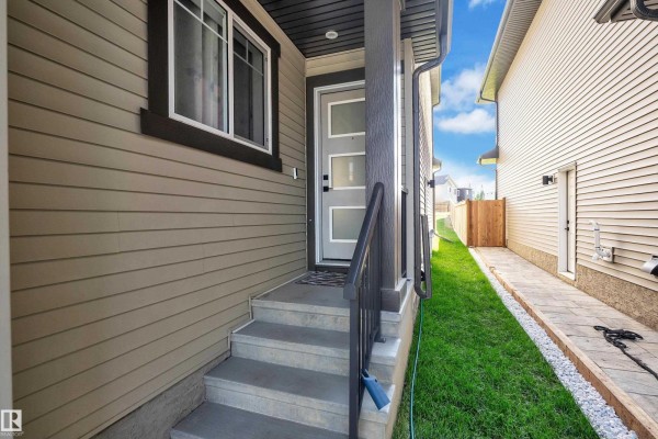 1538 Grant Wy Nw, Edmonton, AB, photo 3