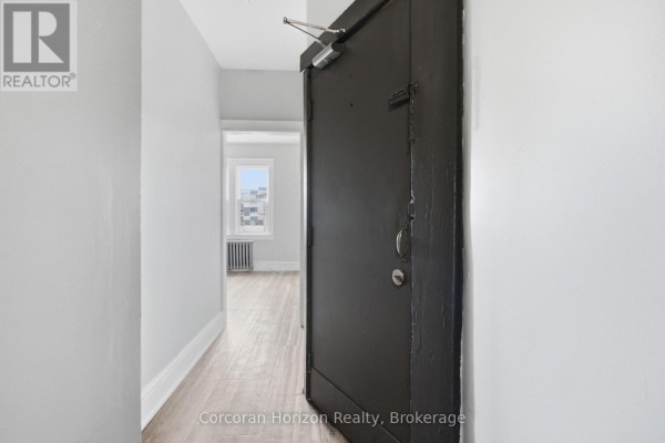 1539-1547 Barton Street E, Hamilton, ON, photo 2