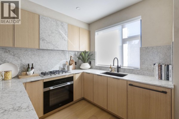 154 5377 Oak Street, Vancouver, BC V6M0G4 Photo 3
