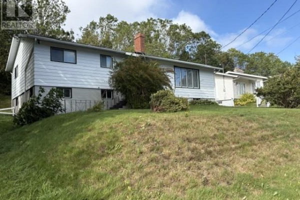 Den - 154 Harvey Street, Harbour Grace, NL A0A2M0 Photo 3