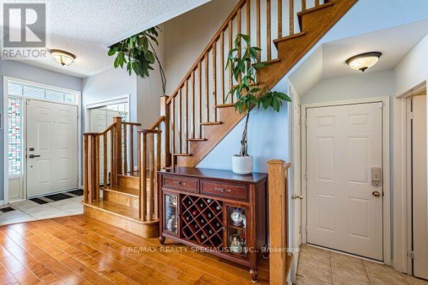 Primary Bedroom - 154 Valleyway Drive, Brampton, ON L6X0N3 Photo 5