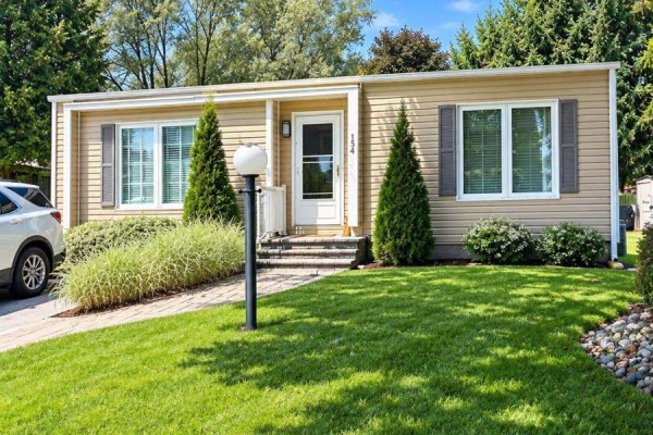 154 Wilmot Trail, Clarington, ON, photo 2