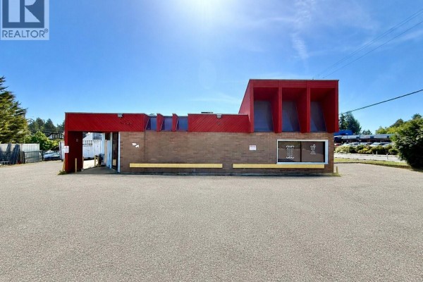 1540 Cedar Hill Cross Rd, Saanich, BC, photo 2