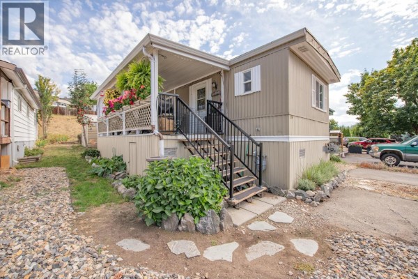 15401 Kalamalka Lake Road Unit# 3a, Coldstream, BC, photo 3
