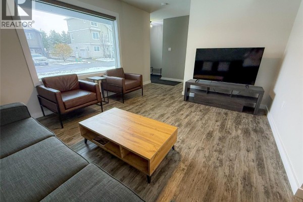 1541 / 1543 Loran Drive, Dawson Creek, BC, photo 3