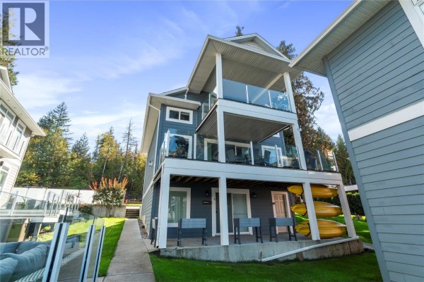 1541 Blind Bay Road Unit# 1, Sorrento, BC, photo 2