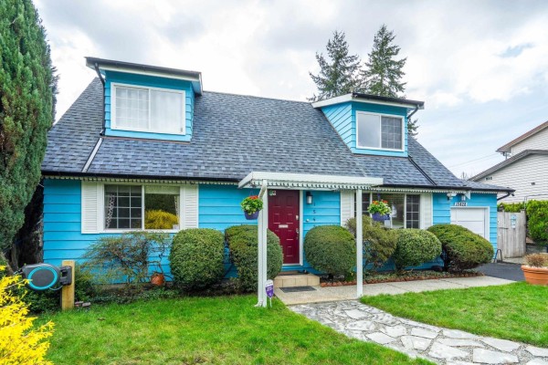 15428 Madrona Drive, Surrey, BC V4A5N3 Photo 2