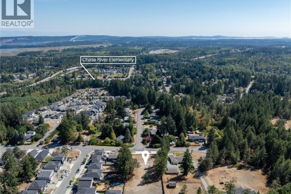 1543 Marban Rd, Nanaimo, BC, photo 2