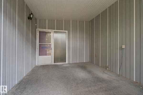 15432 78 Av Nw, Edmonton, AB T5R3E1 Photo 3