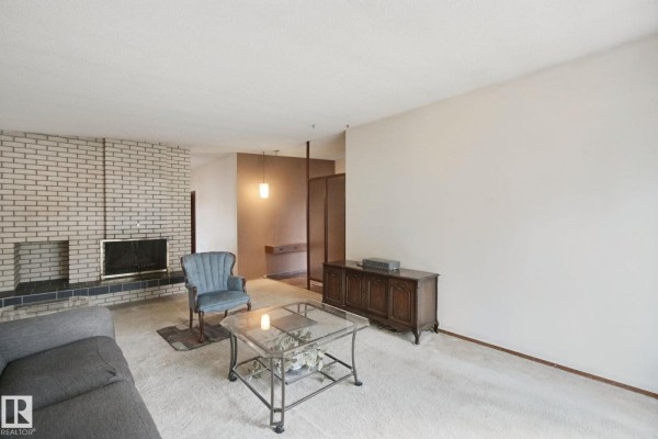 15432 78 Av Nw, Edmonton, AB T5R3E1 Photo 5
