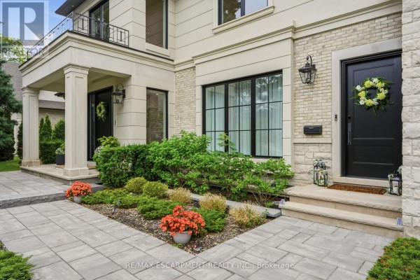 1544 Lochlin Trail, Mississauga, ON, photo 2