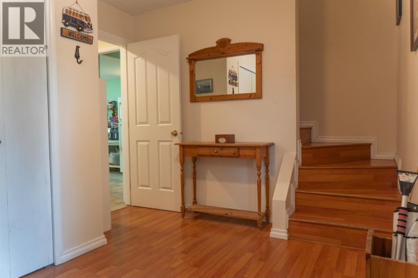 1544 Robertson Avenue, Port Coquitlam, BC V3B1E1 Photo 2