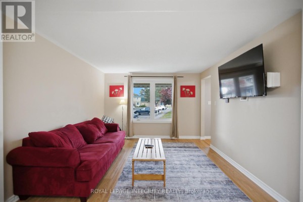 1544d Beaverpond Drive, Ottawa, ON K1B3R9 Photo 5