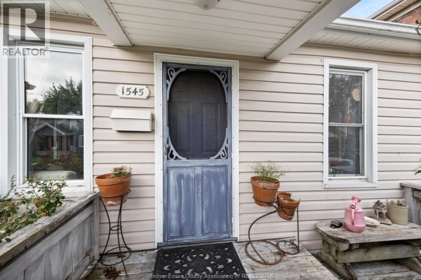 Utility room - 1545 Lillian Avenue, Windsor, ON N8X4A9 Photo 3