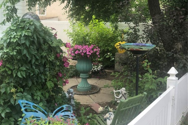 Bedroom - 1546 Athabasca Street W, Moose Jaw, SK S6H7K4 Photo 5
