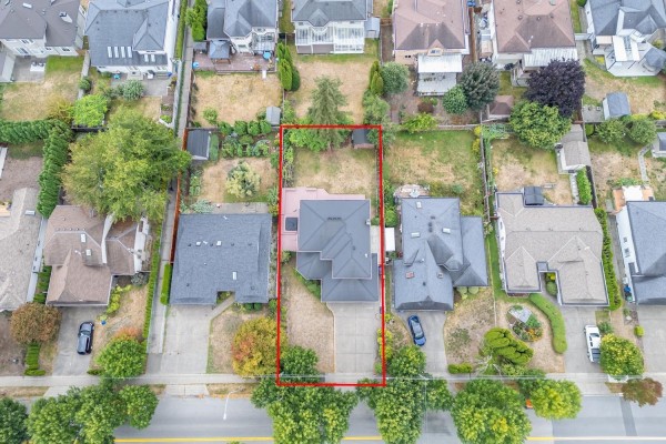 15482 112 Avenue, Surrey, BC V3R6H1 Photo 3