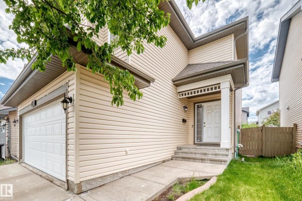 Dining room - 1549 37c Av Nw, Edmonton, AB T6T0E1 Photo 2