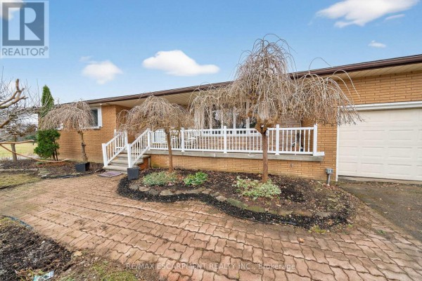 1549 Guyatt Road, Hamilton, ON, photo 2