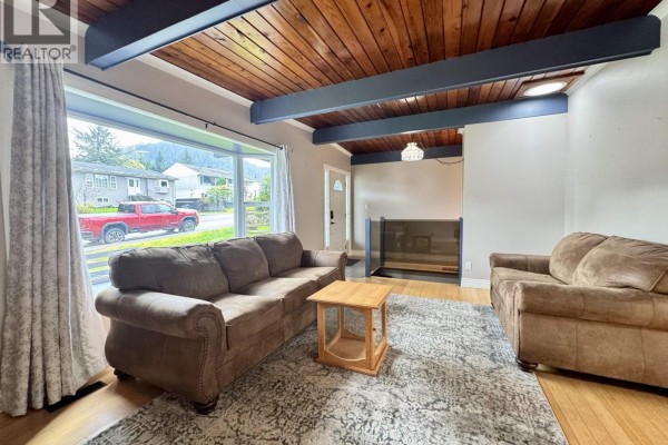 1549 India Avenue, Prince Rupert, BC, photo 3