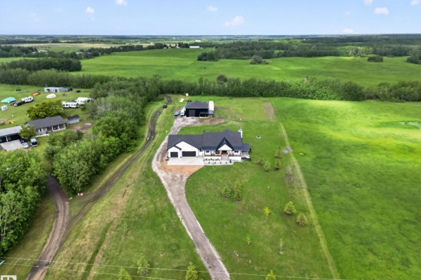 #155 22111 Twp Road 510, Rural Leduc County, AB, photo 2