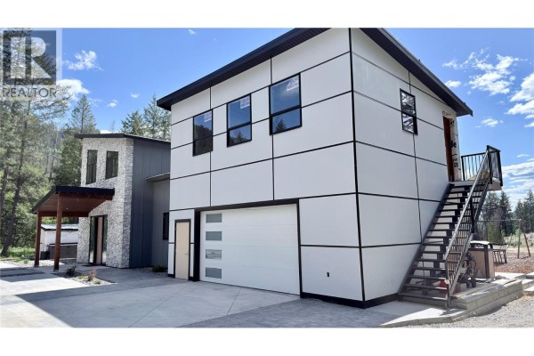 Storage - 155 Caitlin Road, Christina Lake, BC V0H1E3 Photo 3