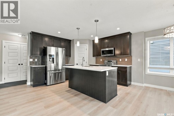 Primary Bedroom - 155 Dagnone Lane, Saskatoon, SK S7V1P5 Photo 5