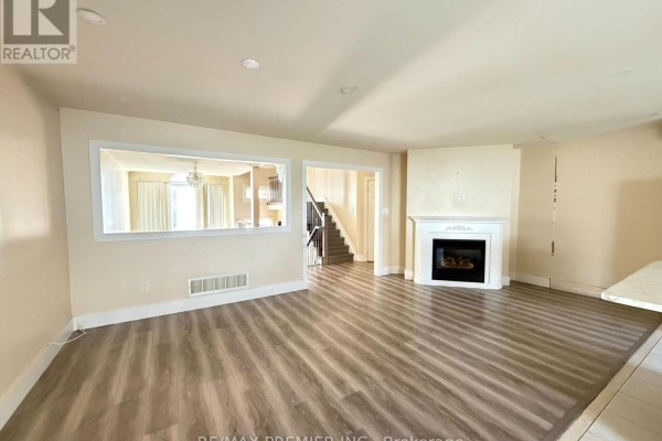 Dining room - 155 Drinkwater Road, Brampton, ON L6Y5B6 Photo 4