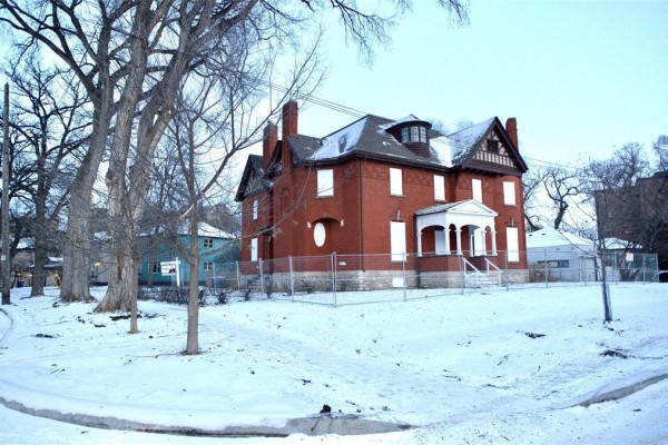 155 East Gate, Winnipeg, MB, photo 3