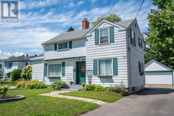 155 Pine St, Sault Ste  Marie, ON, photo 2