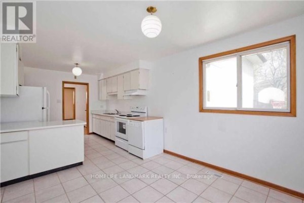 Primary Bedroom - 155 Pleasant View Drive, Toronto, ON M2J3R3 Photo 5