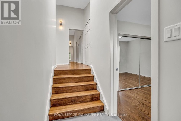 Primary Bedroom - 155 Three Valleys Drive, Toronto, ON M3A3C1 Photo 4