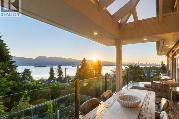 1550 Blanca Street, Vancouver, BC, photo 2