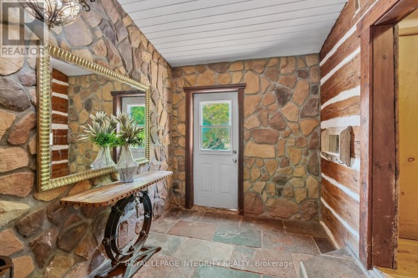Dining room - 1550 County Rd 2 Road, Alfred And Plantagenet, ON K0B1C0 Photo 5