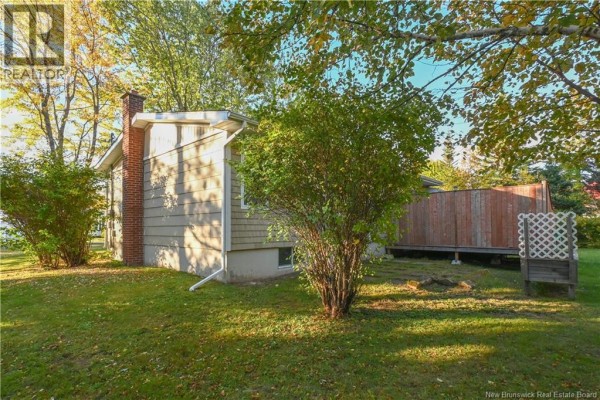 Family room - 1551 Boisjoli Street, Paquetville, NB E8R1B9 Photo 5