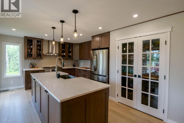 Laundry room - 1551 View Drive, Quesnel, BC V2J6G1 Photo 5