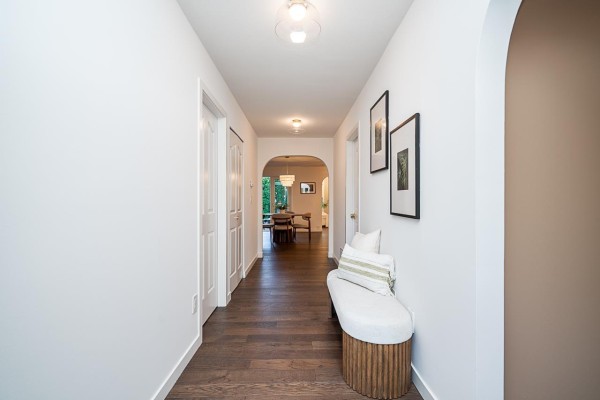 15512 112 Avenue, Surrey, BC V3R6H1 Photo 4
