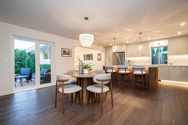 15512 112 Avenue, Surrey, BC V3R6H1 Photo 5