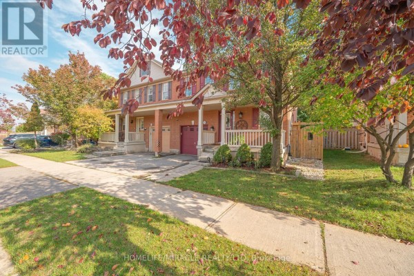 Kitchen - 1552 Harwood Drive, Milton, ON L9T5K1 Photo 3