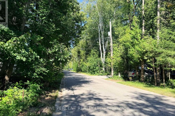 1554 Shore Lane, Wasaga Beach, ON L9Z1W3 Photo 5