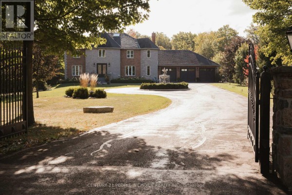 15550 5 Side Road, Halton Hills, ON, photo 2