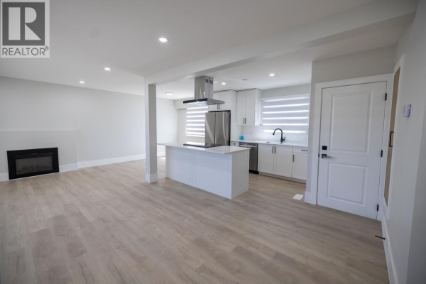 Primary Bedroom - 1558 Carney Street, Prince George, BC V2M2L5 Photo 4