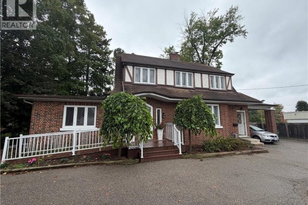 1558 E King Street E Unit# Main Level, Cambridge, ON, photo 3