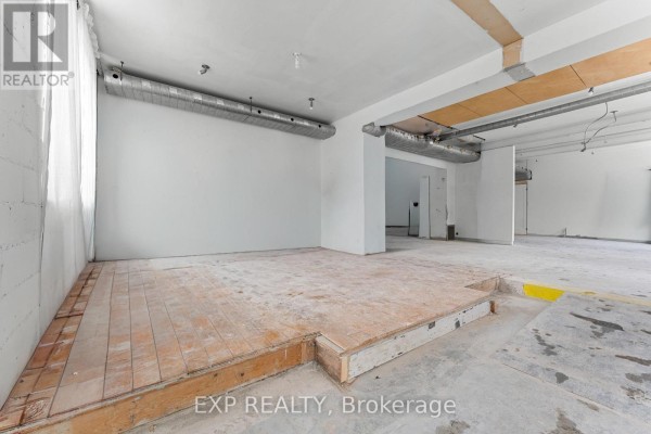 1558 Queen Street E, Toronto, ON M4L1E8 Photo 3